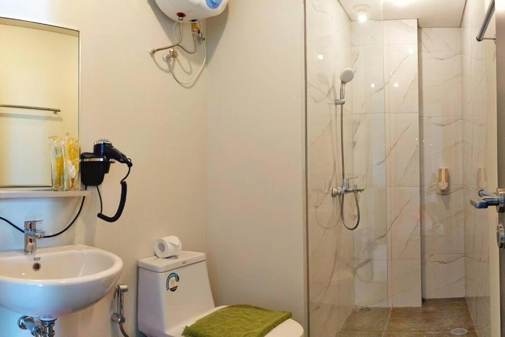 Lovina 8-Ad At One Residence Batam Ngoại thất bức ảnh